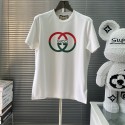 2024夏の新作グッチファッション赤と緑のパッチワークカラーロゴプリント男女同型半袖Tシャツ