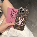 LV 風 Hello Kitty コラボ多デザイン iPhone15 16 ケース、ファッションと実用を両立した可愛らしい保護アイテム