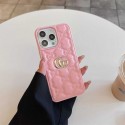 Gucci 風 GG ロゴクォイルステッチ多色 iPhone17 スマホiphone16 15ケース 高級感ファッション保護アイテム