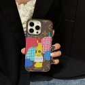 LV 風モノグラムキャラクター多デザイン iPhone17 16 15 スマホケース 可愛らしさと高級感を両立した保護アイテム