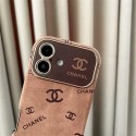シャネル風スエードモノグラム iPhone16 15 14 スマホケース 高級感と柔らかな質感を両立した保護アイテム