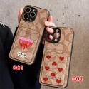 Coach 風モノグラムハートデザインカードポケット付き iPhone17 16 11 スマホケース 可愛らしさと高級感を融合したファッションアイテム